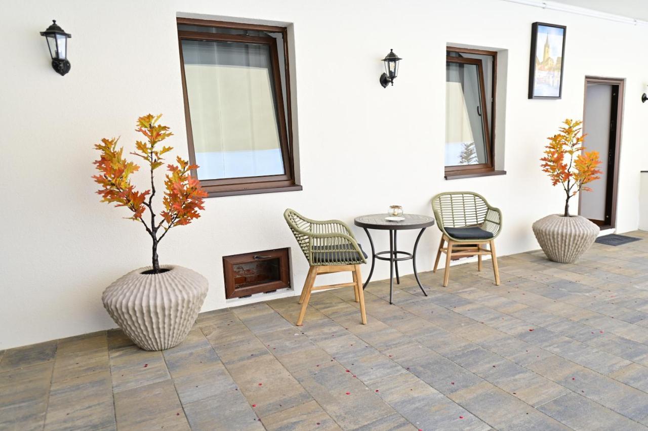 Apartments In The Heart Of Σίμπιου Εξωτερικό φωτογραφία