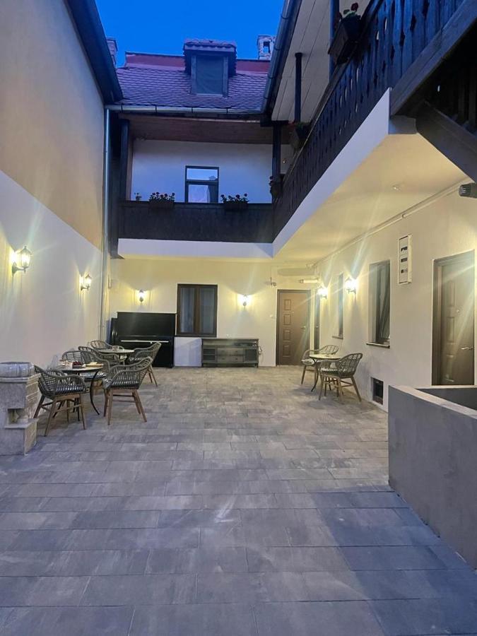 Apartments In The Heart Of Σίμπιου Εξωτερικό φωτογραφία